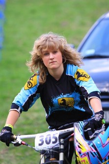 Diverse Downhill Contest Stożek 2011 trening