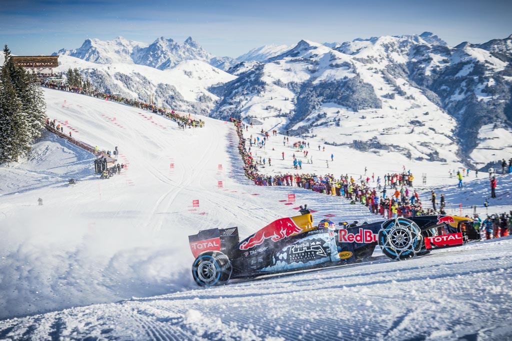 Galeria: Streif vs Formuła 1 - pasjonujący pojedynek w Kitz