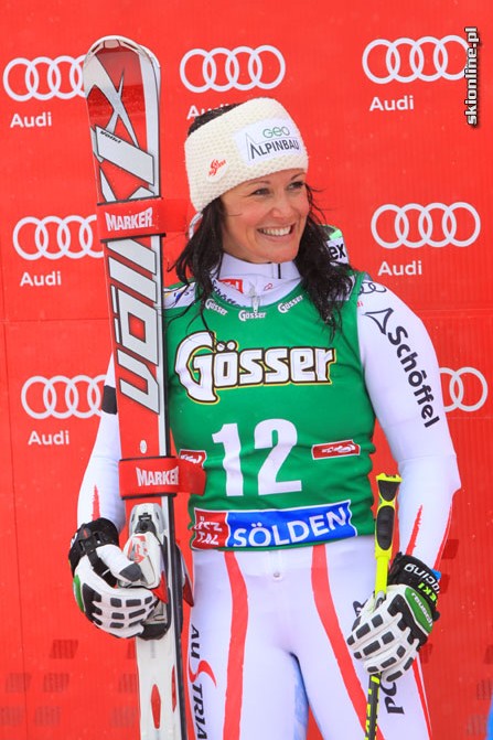 Galeria: Soelden - slalom gigant kobiet - dekoracja