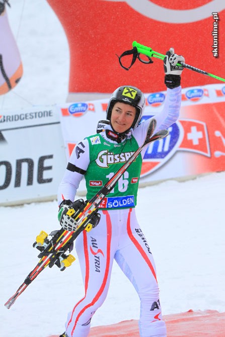 Galeria: Soelden - slalom gigant kobiet - dekoracja