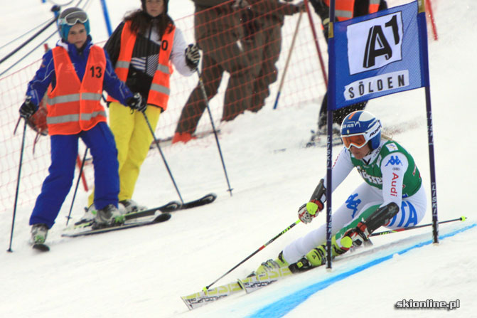 Galeria: Soelden - slalom gigant I przejazd kobiet