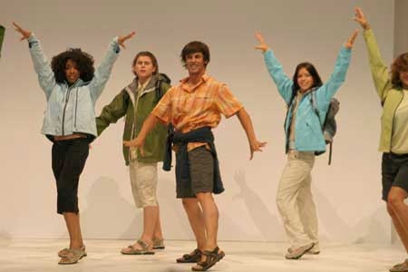 Galeria: Outdoor Fashion Show 06