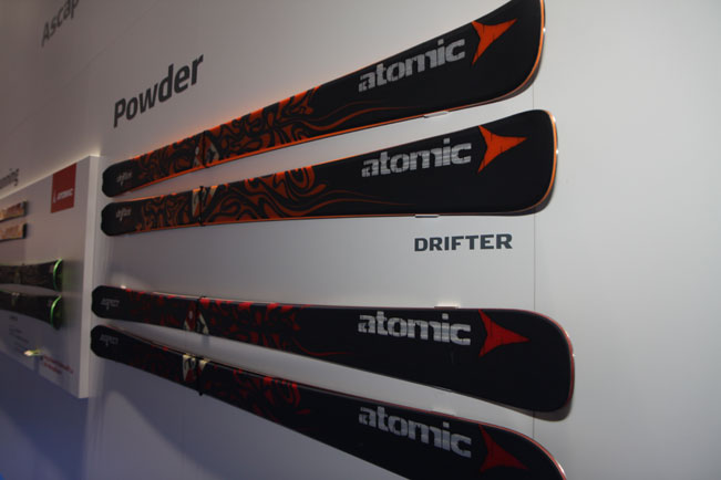 Galeria: Atomic narty kolekcja 2010/2011