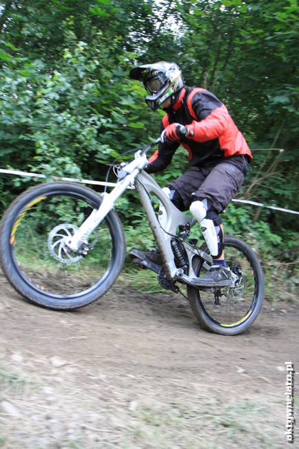 Galeria: Mistrzostwa Polski Diverse Downhill Contest 2011