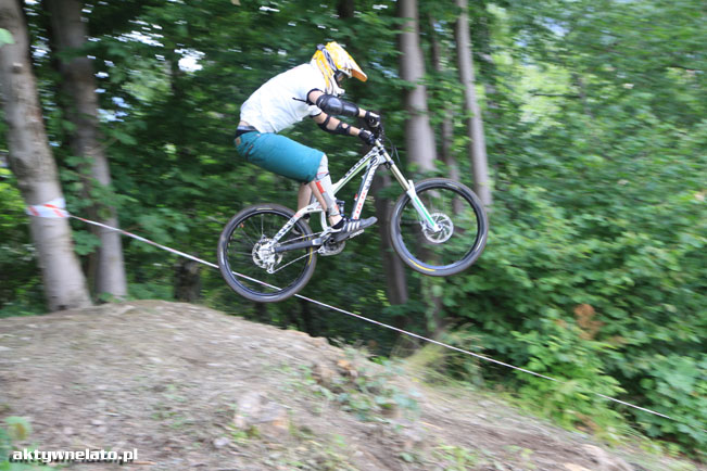 Galeria: Mistrzostwa Polski Diverse Downhill Contest 2011