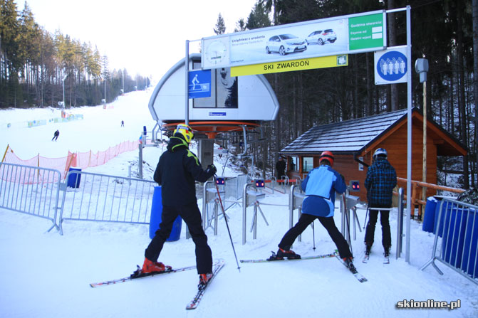 Galeria: Zwardoń-Ski narty w Sylwestra 2012