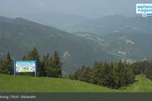Kamera Reiteralm  Bergstation 6er-Sesselbahn (LIVE Stream)