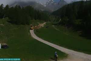 Kamera Val di Sole Pejo Campo Scuola Scoiattolo