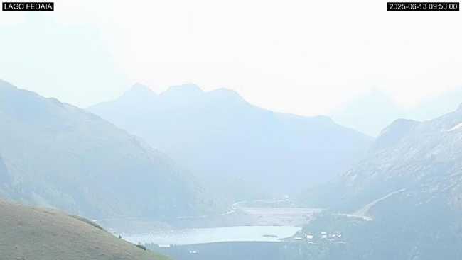 Lago e Passo Fedaia