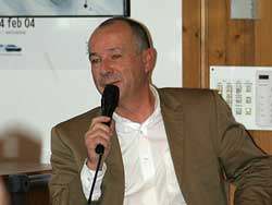 Dr Michael Schineis - Atomic Dr Michael Schineis - Atomic