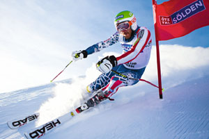 Alpejska śmietanka w lodowym pucharze